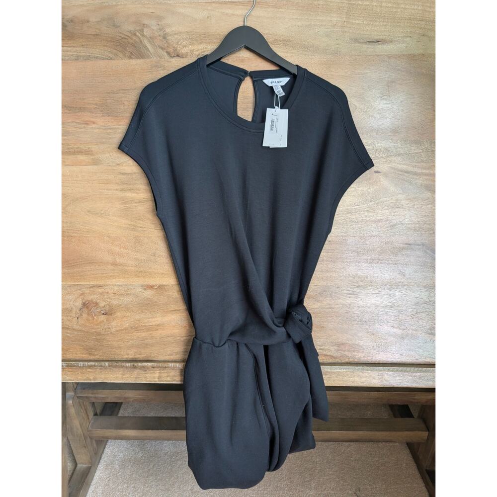 NWT Spanx Jumpsuit Women Medium Very Black Stretch Keyhole Back Tie Waist 21627R